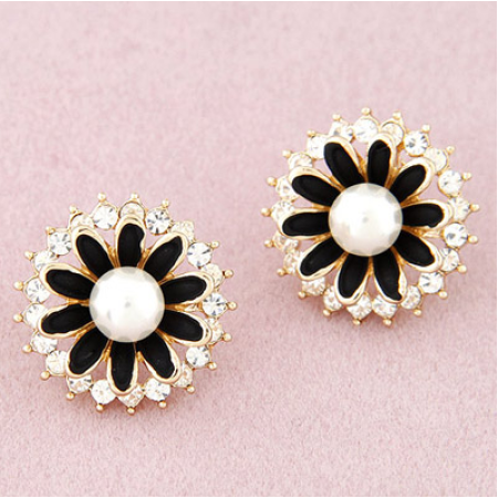 Black Enamel Pearl Flower Stud Earrings